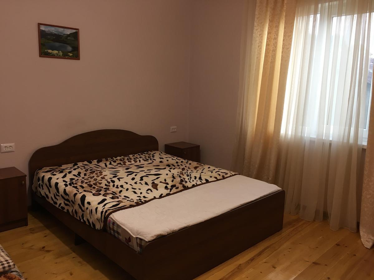 Guest House On Shakirbay 11 Szuhumi Kültér fotó